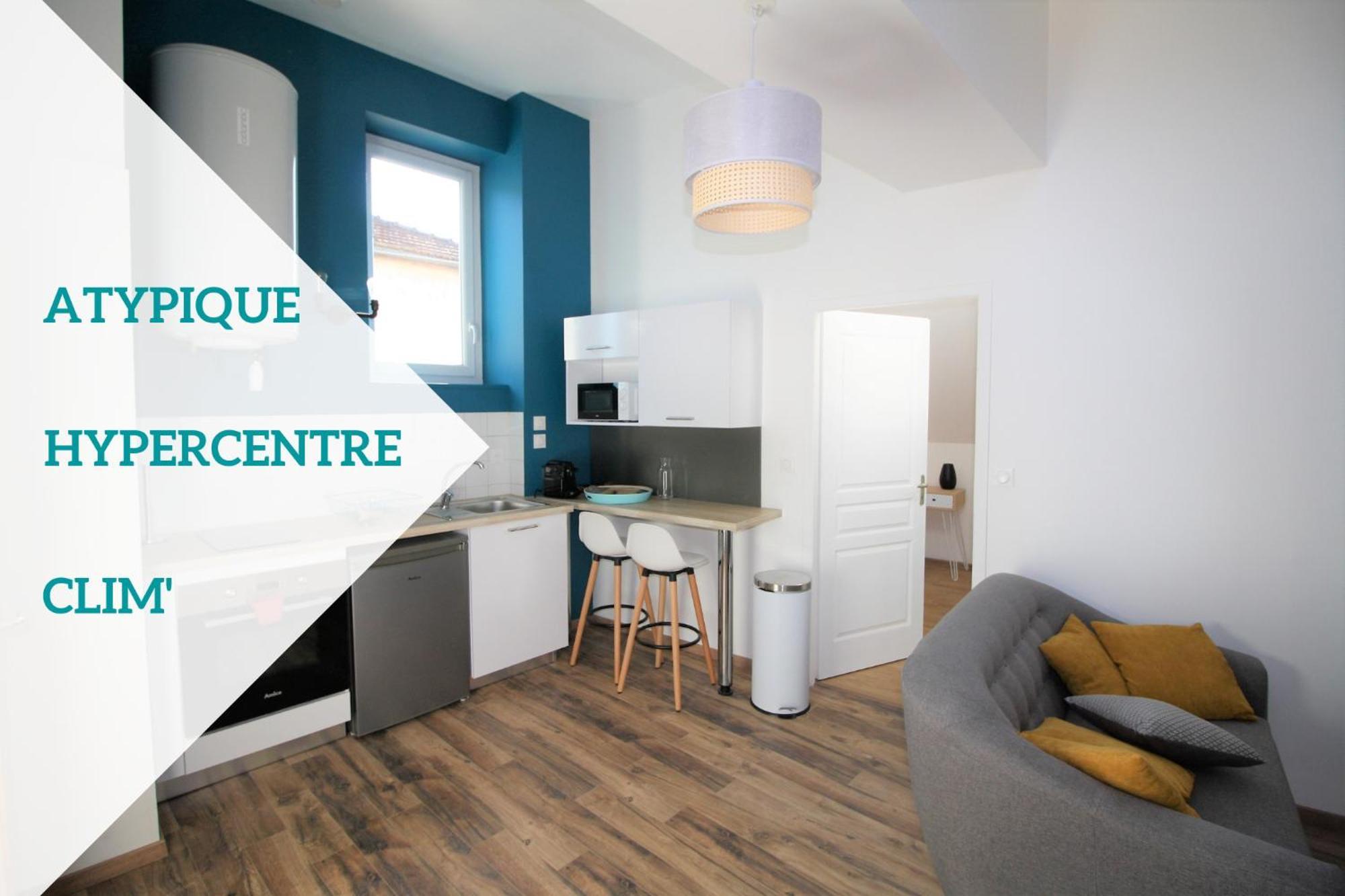 Appart'Hotel Le Pin Ла-Тур-дю-Пен Экстерьер фото